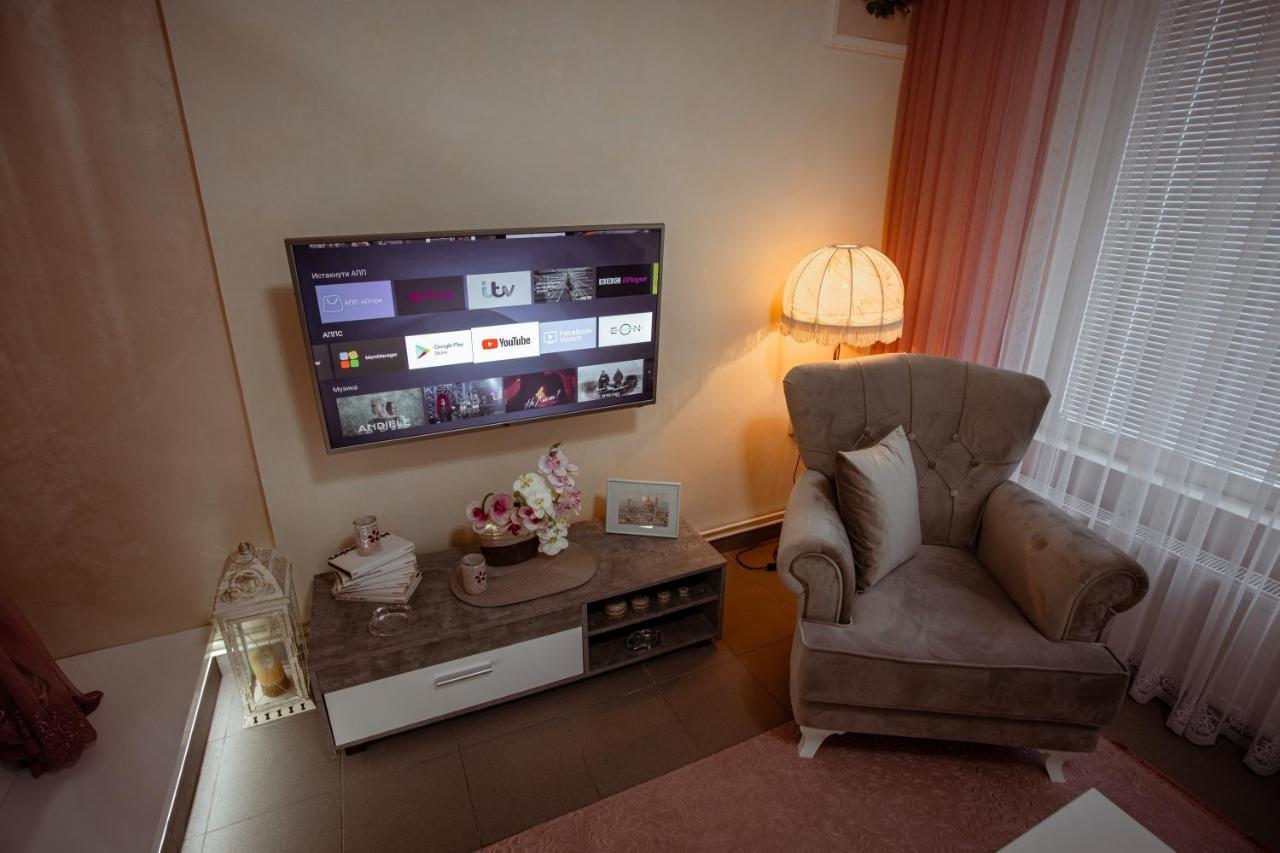 Studio Apartman Dona โนวาวาโรช ภายนอก รูปภาพ