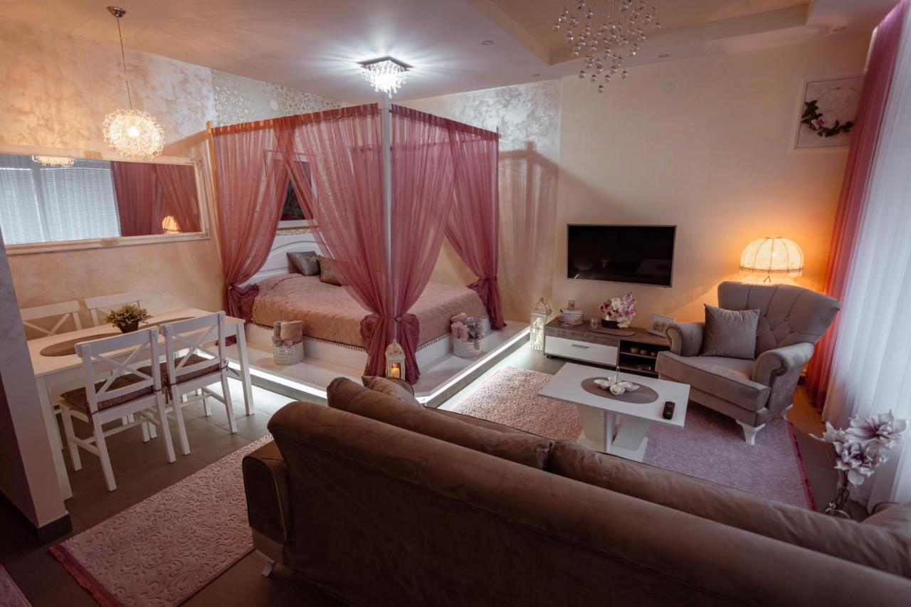 Studio Apartman Dona โนวาวาโรช ภายนอก รูปภาพ